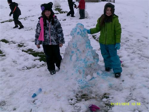 Snow 